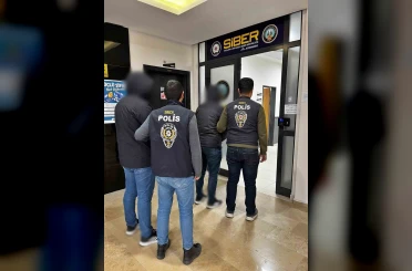 Sıfır faizli kredi yalanıyla milyonluk vurgun yapan 2 kişi tutuklandı 