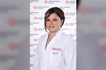 Sigara implant kaybının en büyük nedenlerinden biri 