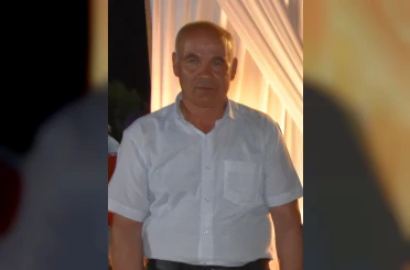 Sığındığı ağaca yıldırım düşen çiftçi hayatını kaybetti 