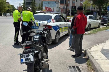 Sigortasız motosiklete trafikten men, sürücüye 85 bin lira ceza 
