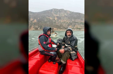 Siirt’te baraj gölünde mahsur kalan iki kişi kurtarıldı 