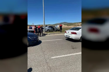 Siirt’te iki otomobil çarpıştı: 6 yaralı 