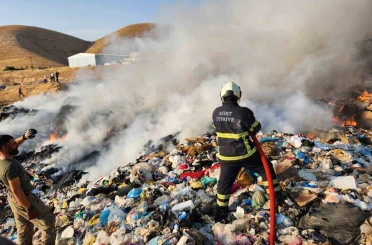 Siirt’te katı atık depolama sahasındaki yangın 5 saatte kontrol altına alındı 