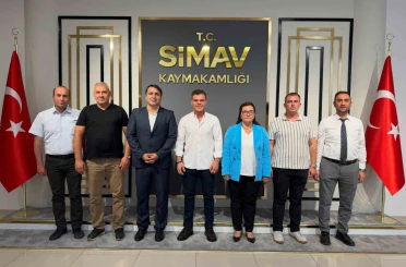 Simav’da Yeşilay Yamaç Paraşütü Mesafe Türkiye Şampiyonası hazırlık toplantısı gerçekleştirildi 