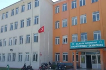 Sındırgı’da depremden etkilenen öğrenciler Balıkesir’de eğitim alacak 