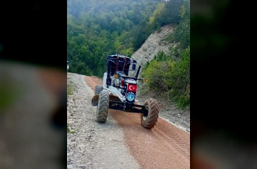Sinop’ta köylerde yol iyileştirme çalışmaları 