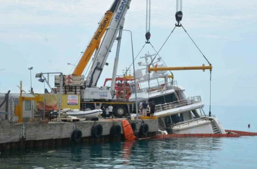 Sinop’ta yan yatan yattan yükselen dumanlar ekipleri alarma geçirdi 