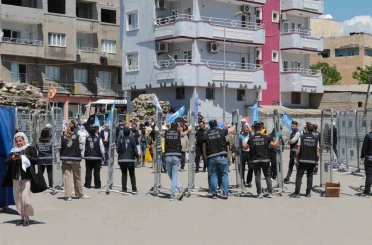 Şırnak’ta 1 Mayıs halaylarla kutlandı 