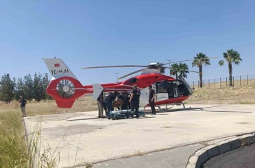 Şırnak’ta yaralanan şahıs ambulans helikopterle Şanlıurfa’ya getirildi 