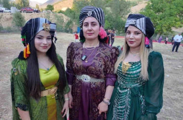 Şırnak’ta yüz yıllardır süren gelenek: Başlara takılan puşiler, düğünlere renk katıyor 