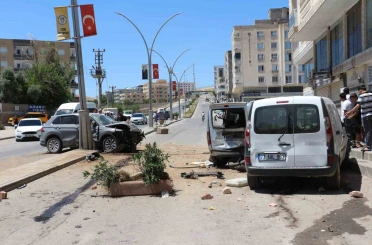 Şırnak’ta zincirleme trafik kazası: 4 yaralı 