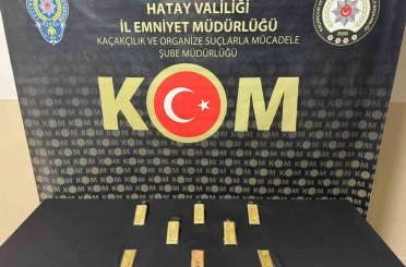 Sırt çantasında 8 kilogram gümrük kaçağı altın taşırken yakayı ele verdi 