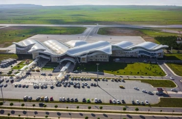 Sivas Nuri Demirağ Havalimanı ilk çeyrekte 107 bin kişiye hizmet verdi 
