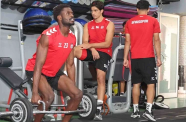 Sivasspor’da Sarıyer maçının hazırlıkları sürüyor 