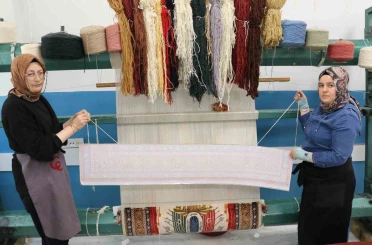 Sivas’tan TBMM’ye taşınmıştı, 103 yıllık tarihi miras, ilmek ilmek dokunarak tekrar hayat buluyor 