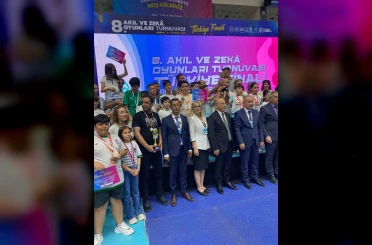 Siverekli öğrenci akıl ve zeka oyunlarında Türkiye birincisi oldu 