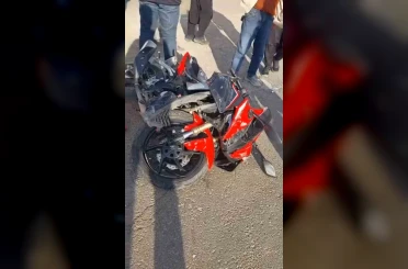 Siverek’te otomobille çarpışan genç motosikletli hayatını kaybetti 