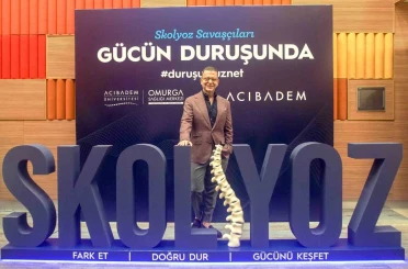 Skolyoz farkındalık etkinliğinde skolyoz kahramanı gençler mesaj verdi 