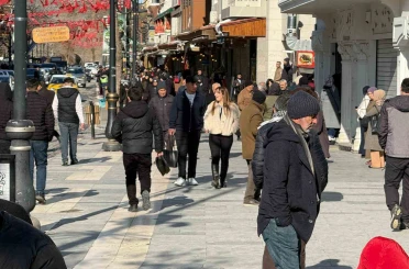 Soğuk havalar da turistleri durdurmadı: Diyarbakır misafirlerini ağırlamaya devam ediyor 