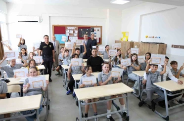 Söke’de 21 bin 537 öğrenci karne sevinci yaşadı 