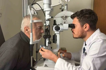 Sol gözü görmeyen hasta Eskişehir’de yapılan kornea nakli sayesinde iyileşti 