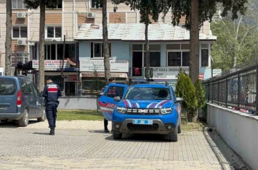 Sosyal medya hesabından tehdit paylaşımları yapan öğretmen akıl hastanesine yatırıldı 