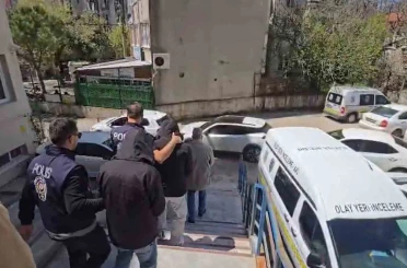 Sosyal medya üzerinden fuhuşa aracılık yapan 5 şüpheli yakalandı 