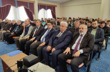 Şuhut’ta din görevlilerine yönelik eğitim toplantısı 