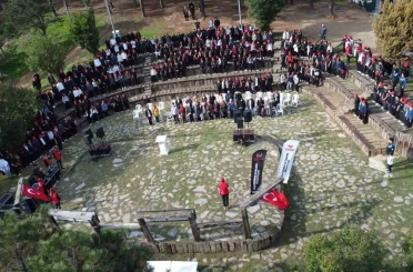 Sultangazi’de ağaç dikim etkinliği 