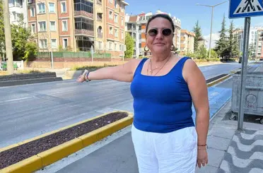 Sürekli kaza olan caddede tedbir alınması isteniyor
