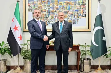 Suriye Dışişleri Bakanı Şeybani, Pakistan Başbakanı Şerif ile bir araya geldi

