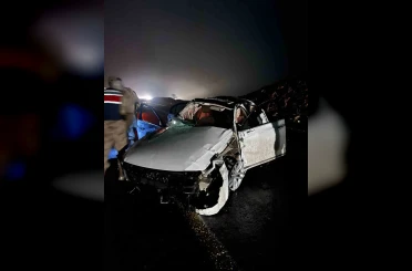 Takla atan otomobil hurdaya döndü: 1 ölü, 1 yaralı 