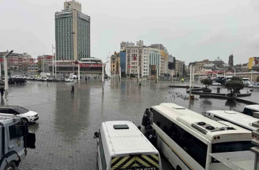 Taksim Meydanı ve İstiklal Caddesi’nde 1 Mayıs sessizliği 