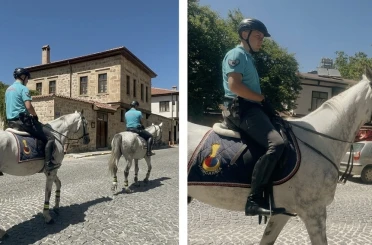Tarihi Harput’ta atlı jandarma mesaisi 