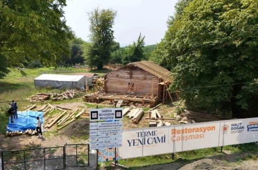 Tarihi Terme Yeni Cami’de Restorasyon çalışmaları 