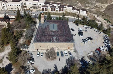 Tarihi Ulu Cami’de Ramazan ayının ilk Cuma namazı eda edildi 