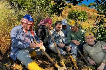 Tarlada mesaiye milli maç arası 
