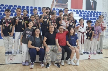 Taşbacaspor, Minikler Taekwondo İl Seçmelerinde Takım Halinde Şampiyon Oldu 