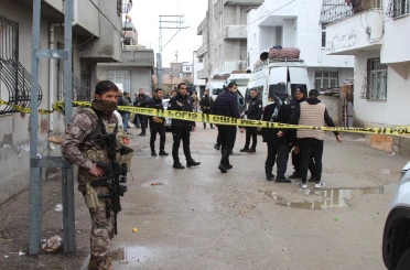 Taşlı, sopalı ve silahlı kavgada 1 kişi hayatını, 5 kişide yaralandı