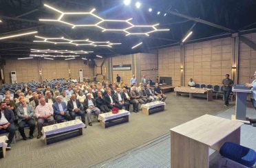Tatvan’da toplumsal sorunlarla ilgili istişare toplantısı düzenledi 