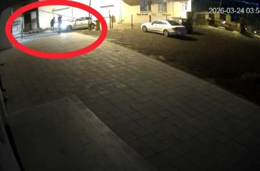 Tekirdağ’da otomatik bariyeri kırarak otoparka girdiler: Olay güvenlik kamerasına yansıdı 