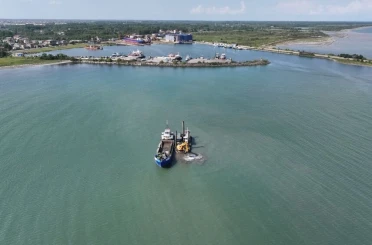 Terme Limanı’nda kum temizliği başladı 