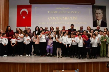 Terme’de çocuklar yönetimi katılıyor 