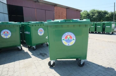 Terme’de çöp konteynerleri yenileniyor 