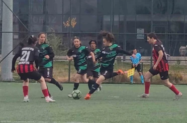 TFF Kadınlar 2. Lig: Vangücü SK: 4 - Kahramanmaraş Anadolu SK: 2 
