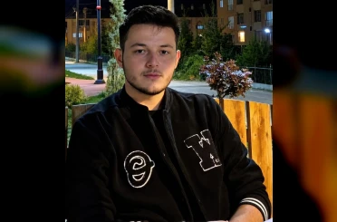 Tırı sollamak isterken kaza yapan motosiklet sürücüsü hayatını kaybetti 