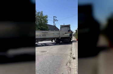 Tırın dorsesi ile bahçe duvarı arasında kalan 16 yaşındaki yaya hayatını kaybetti 
