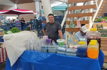Torosların zirvesinden gelen karlarla serinliyorlar 