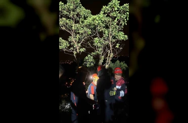 Trabzon’da sarp yamaçta mahsur kalan şahıs kurtarıldı 