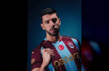 Trabzonspor, Cenk Özkaçar transferini resmen açıkladı 
